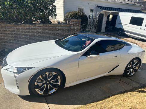Used 2018 Lexus LC 500 Coupe image 1