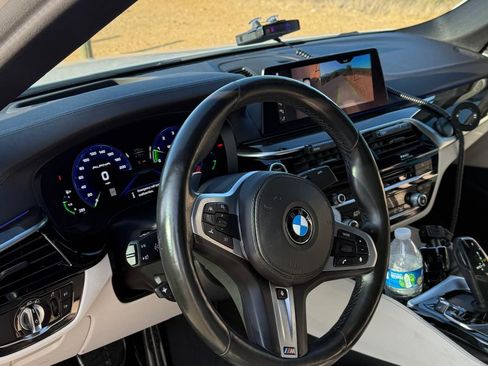 Used 2019 BMW M550i xDrive M550i xDrive Sedan 4D image 13