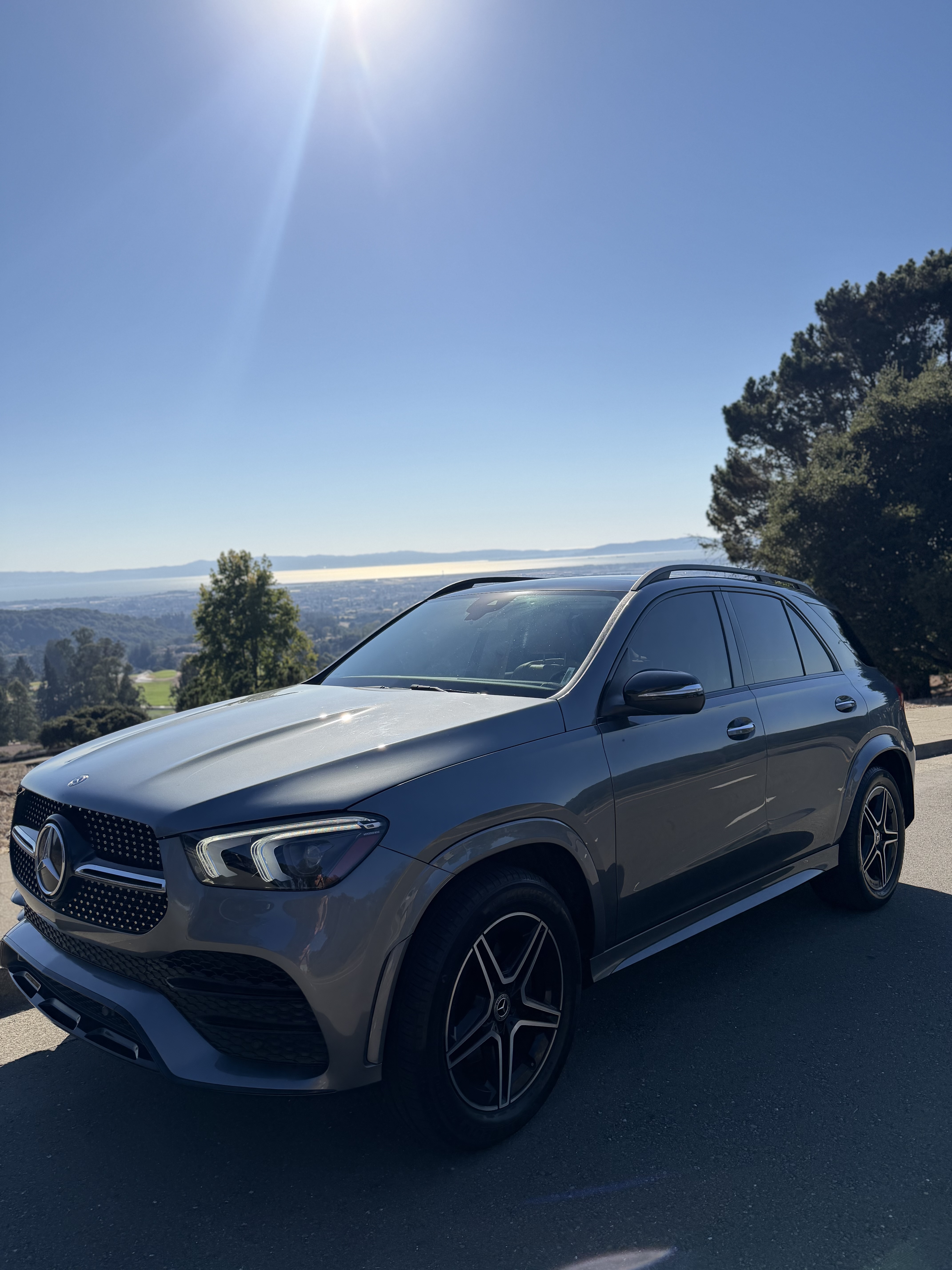 Used 2020 Mercedes-Benz GLE 350 4MATIC image 2