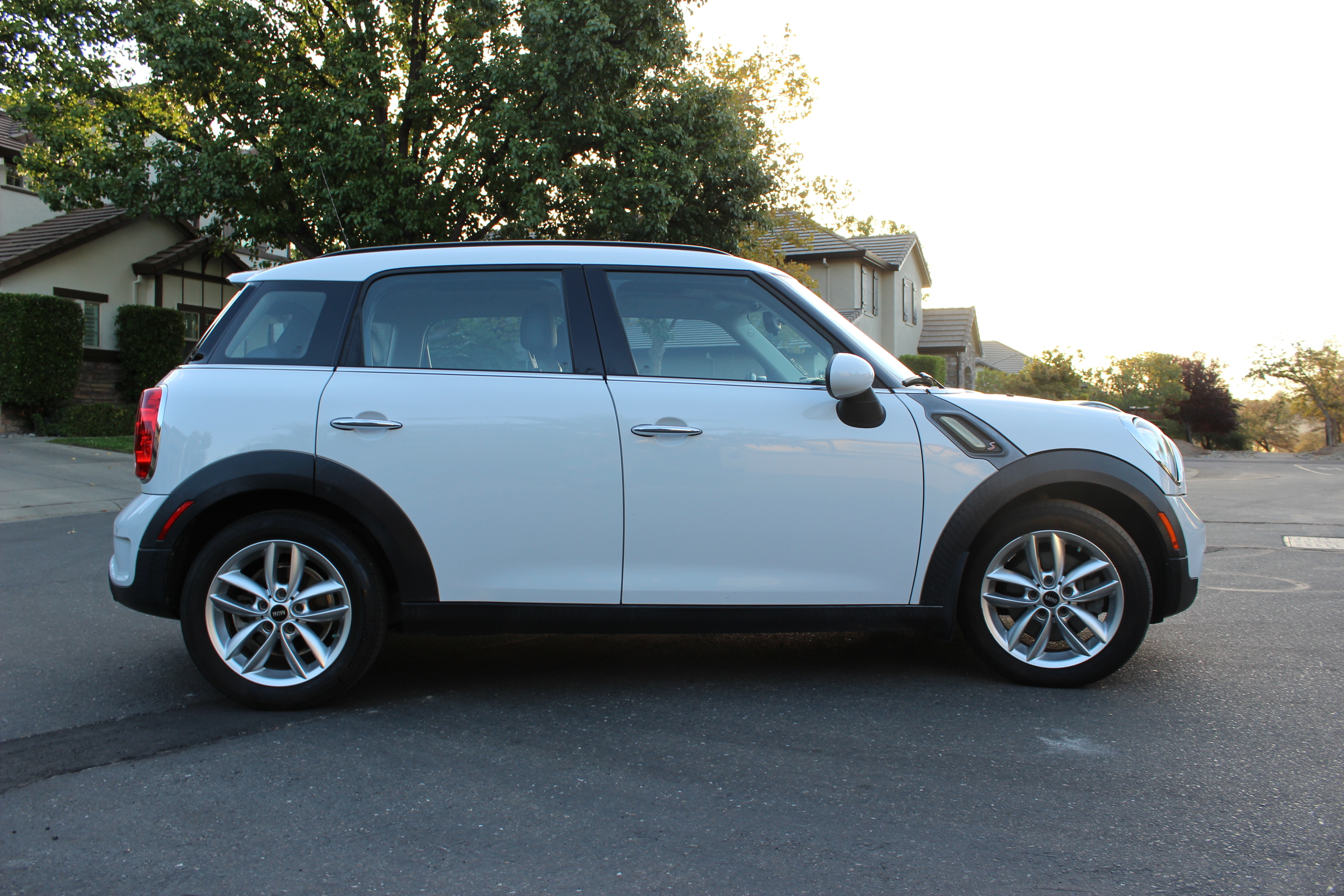 Used 2014 MINI Cooper Countryman S FWD image 6