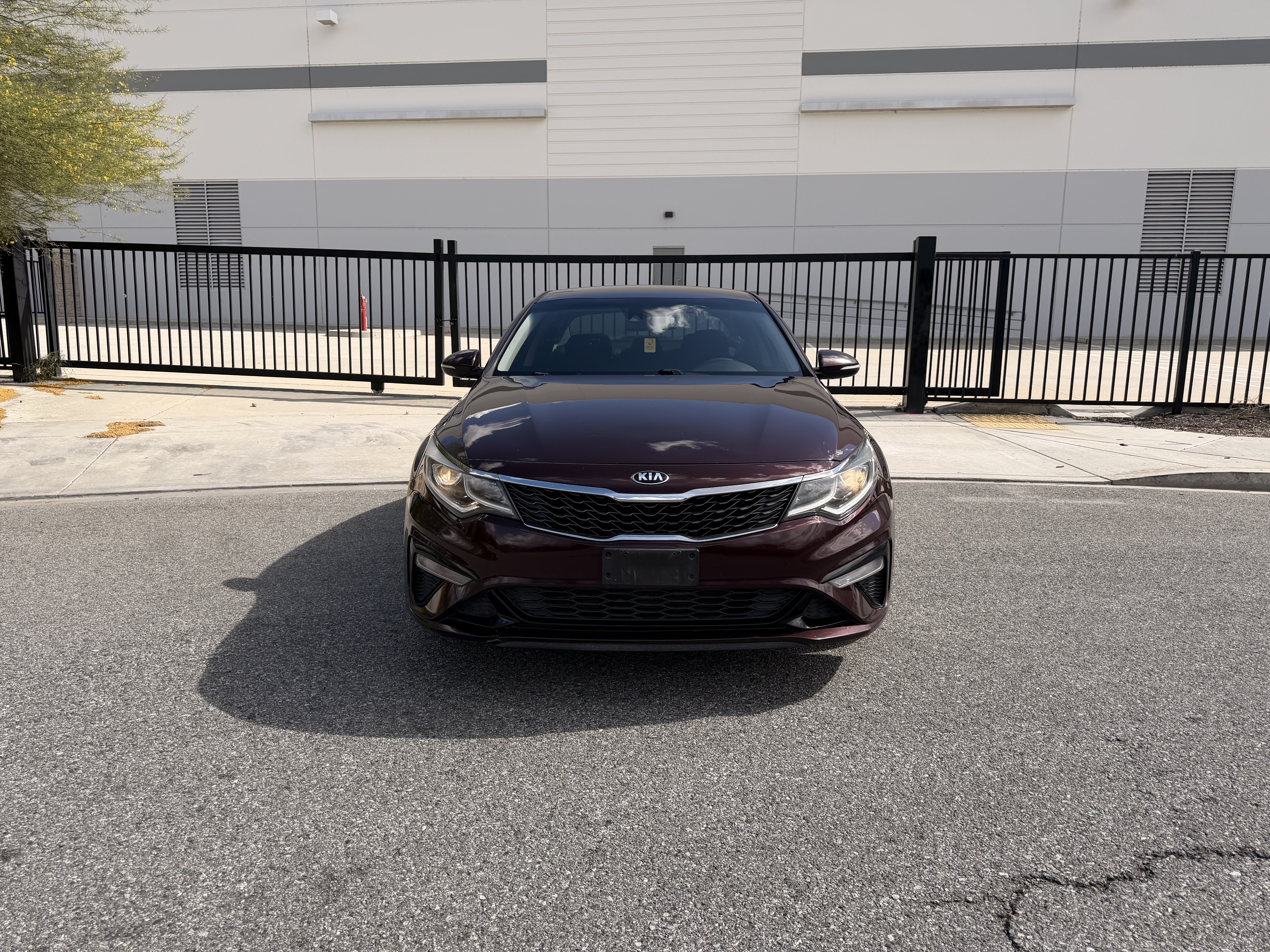 Used 2019 Kia Optima LX FWD image 2