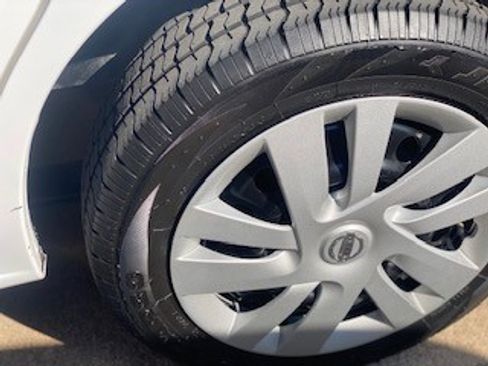 Used 2019 Nissan NV200 SV image 4