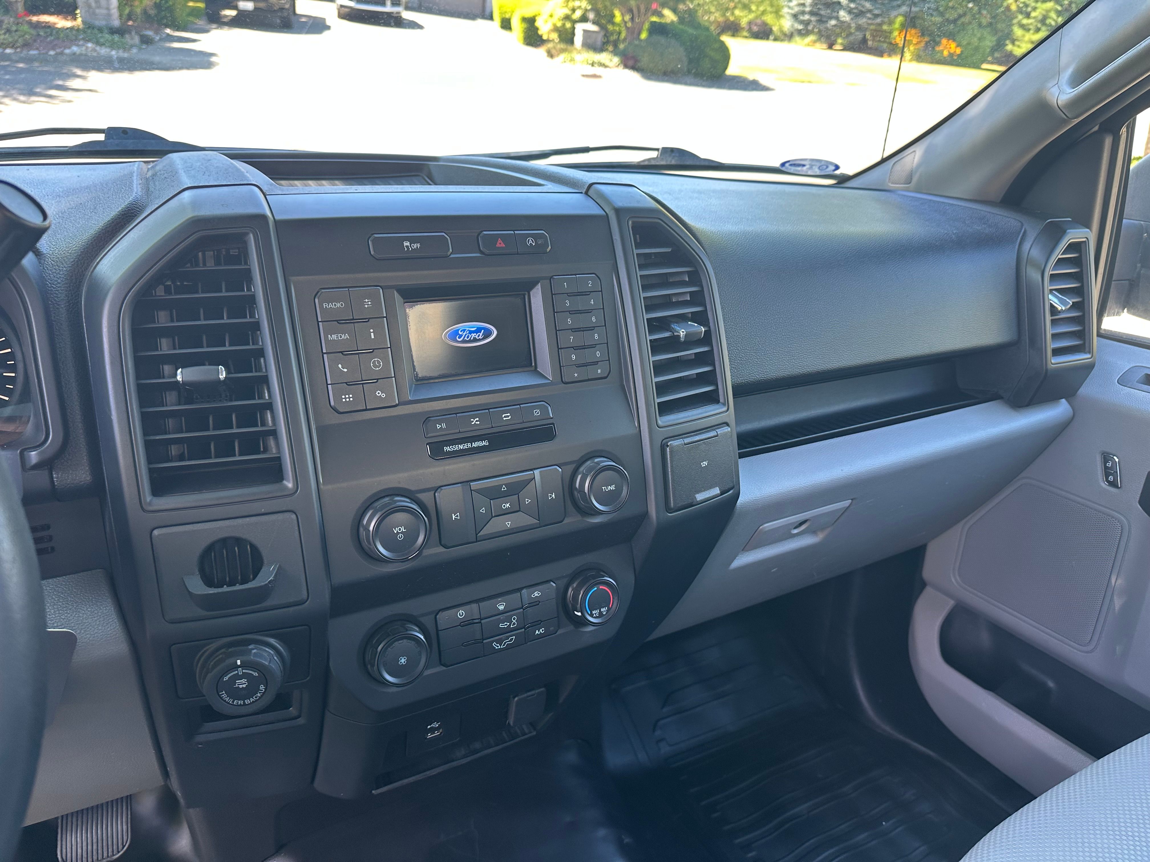 Used 2019 Ford F150 XL w/ Equipment Group 101A Mid RWD image 12