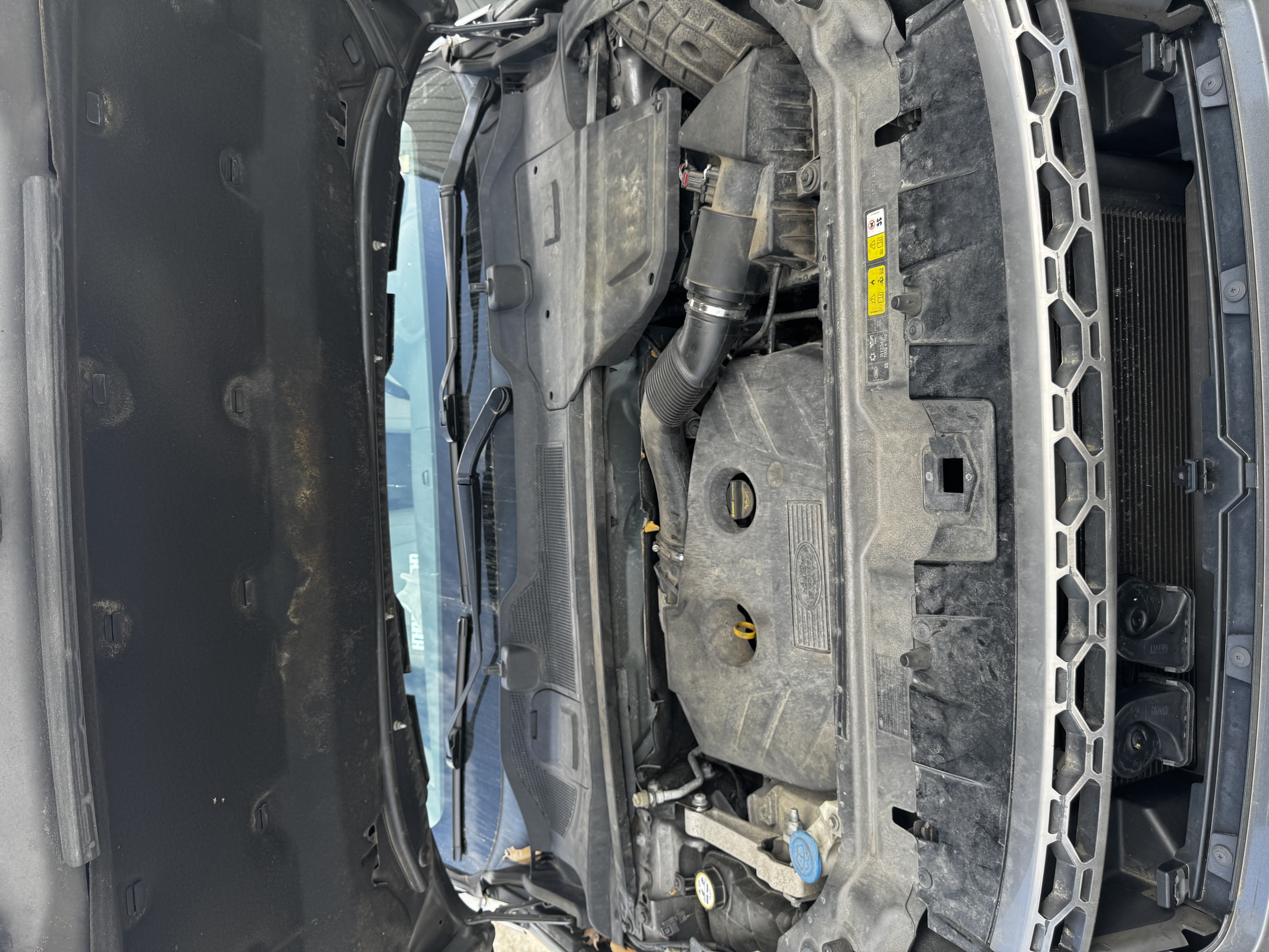 Used 2016 Land Rover Discovery Sport SE AWD/4WD image 25