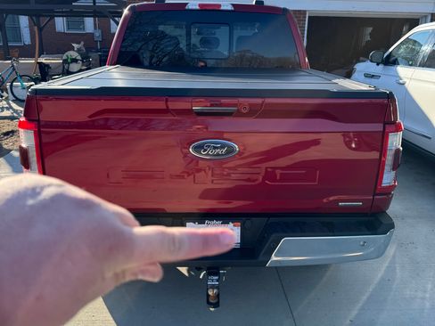 Used 2021 Ford F150 Lariat w/ Equipment Group 502A High image 11