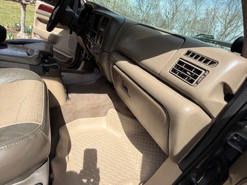 Used 2002 Ford Excursion Limited image 12