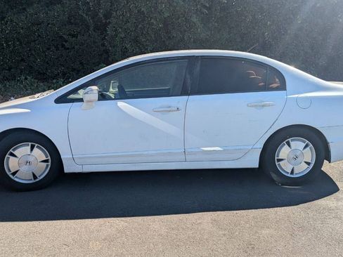 Used 2007 Honda Civic Hybrid Sedan 4D image 4