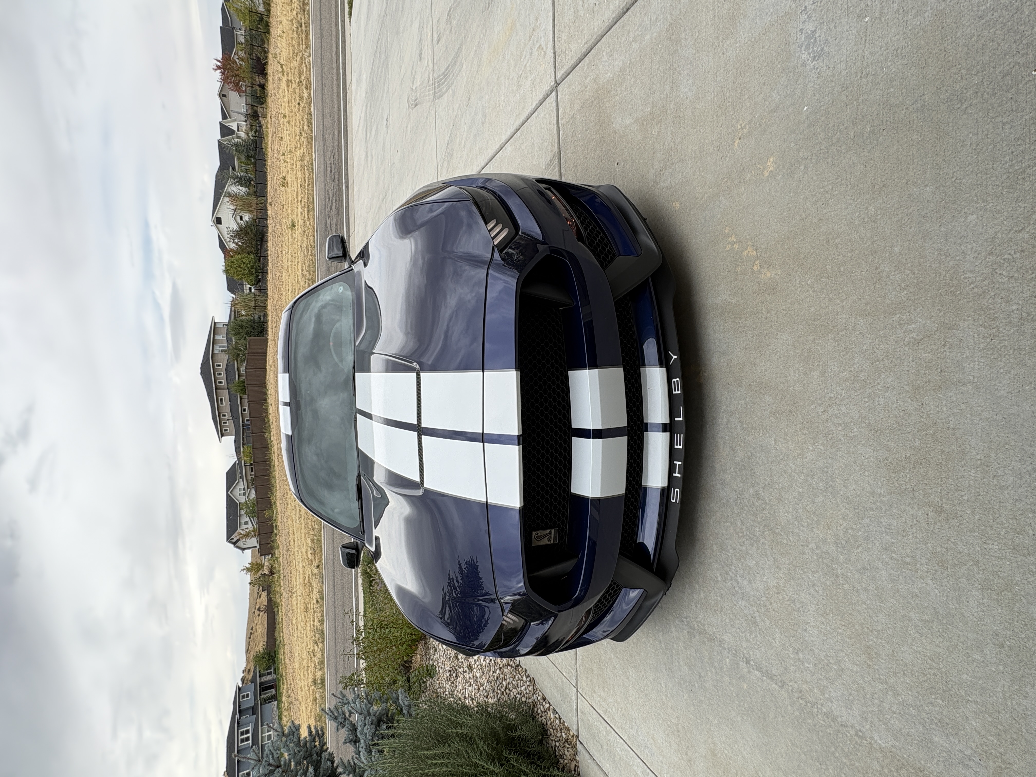Used 2020 Ford Mustang Shelby GT350 w/ Technology Package RWD image 2