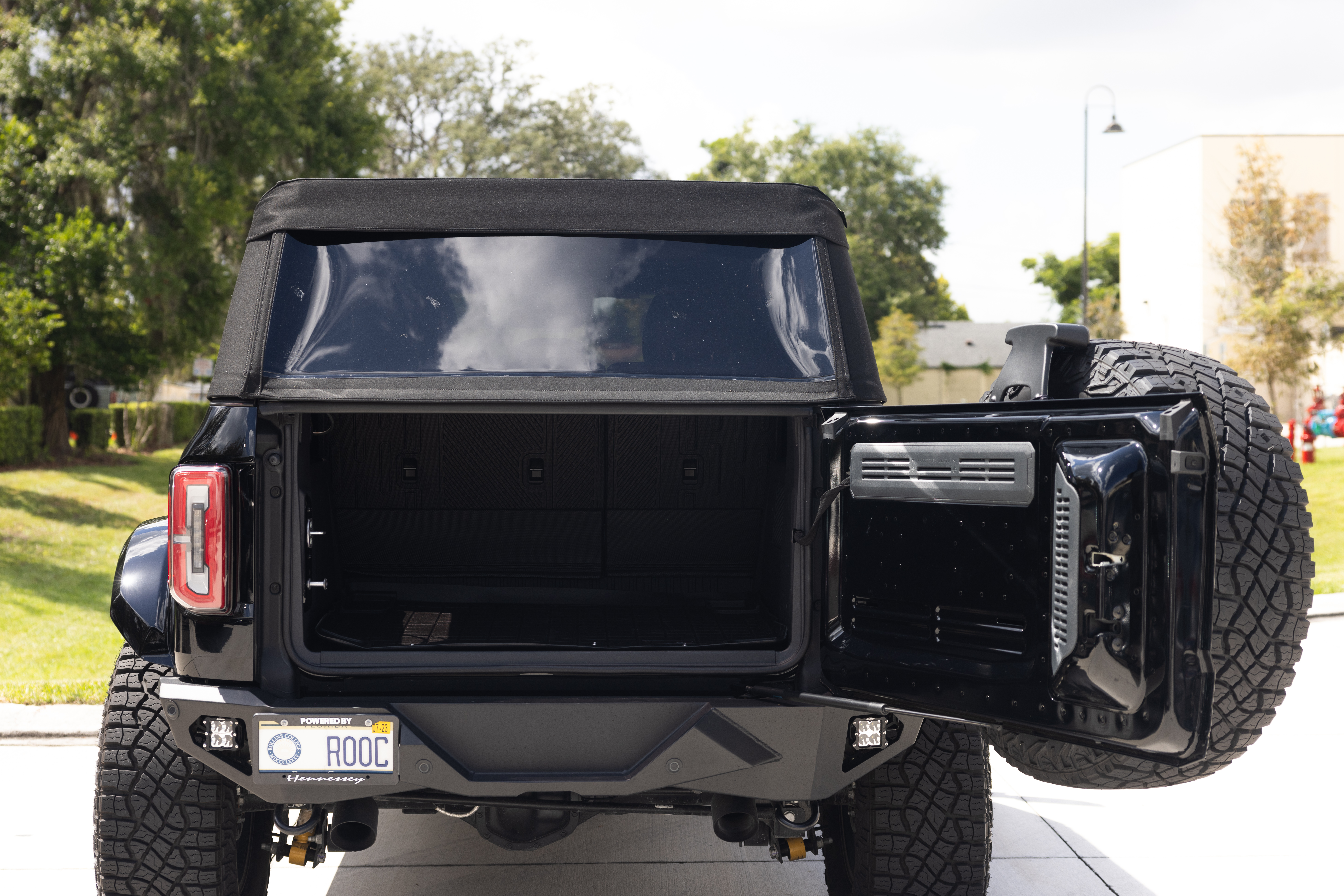Used 2022 Ford Bronco Badlands AWD/4WD image 1