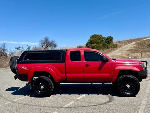 Used 2006 Toyota Tacoma 4x4 Access Cab V6 image 5