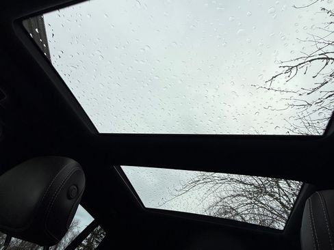 Used 2018 Mercedes-Benz GLS 450 4MATIC image 16