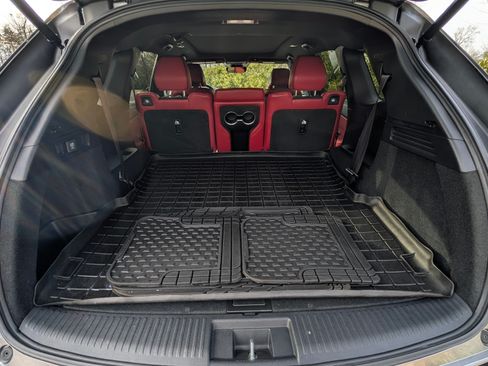 Used 2022 Acura MDX A-Spec image 10