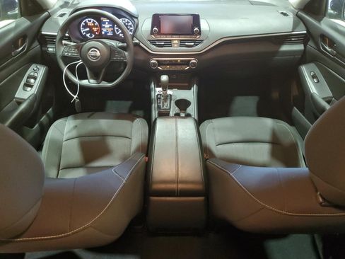 Used 2023 Nissan Altima 2.5 S image 9