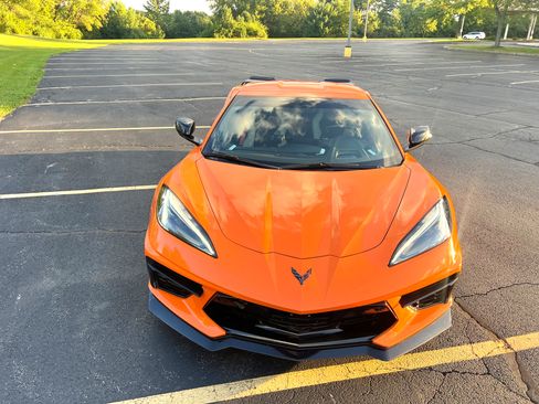 Used 2022 Chevrolet Corvette Stingray Preferred Cpe w/ Z51 Performance Package RWD image 13