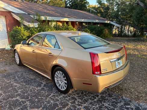 Used 2013 Cadillac CTS Luxury image 4