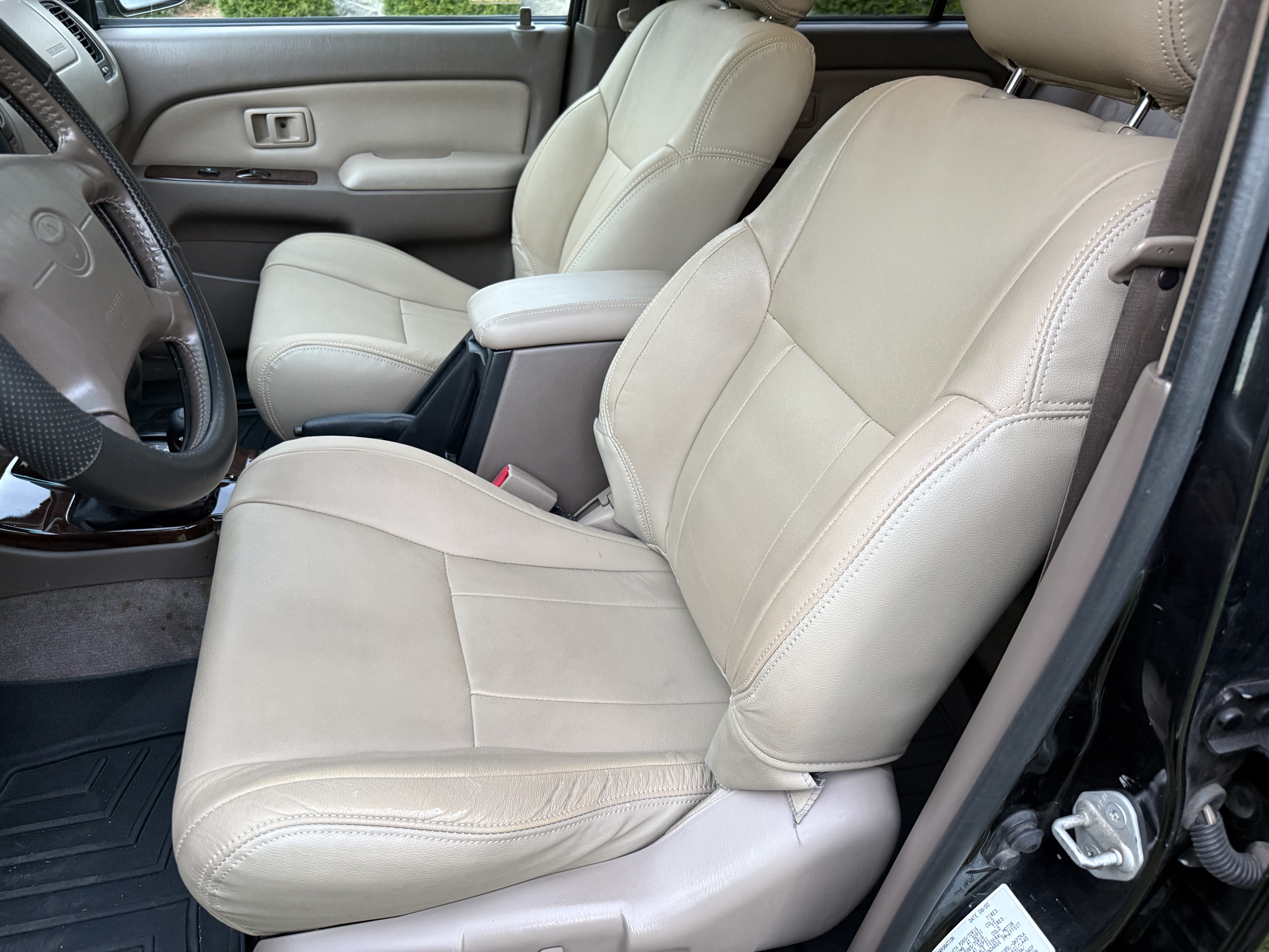 Used 2001 Toyota 4Runner Limited AWD/4WD image 14