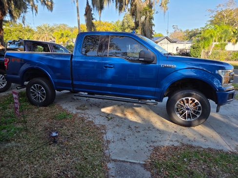 Used 2018 Ford F150 XLT w/ Equipment Group 301A Mid image 4