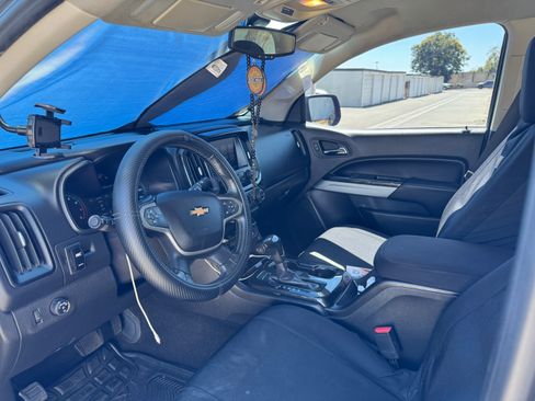 Used 2015 Chevrolet Colorado LT w/ LT Convenience Package RWD image 15