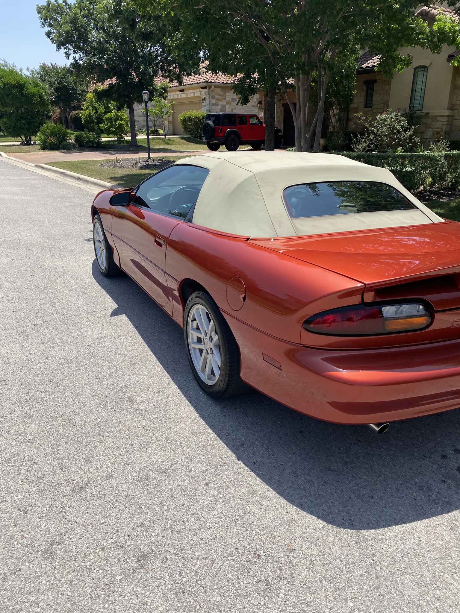 Used 2002 Chevrolet Camaro Z28 w/ SS Performance/Appearance Pkg RWD image 5