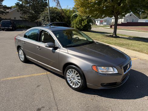 Used 2008 Volvo S80 3.2 image 2