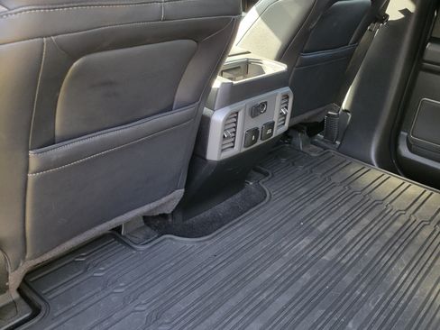 Used 2018 Ford F150 Raptor w/ Equipment Group 802A Luxury image 22