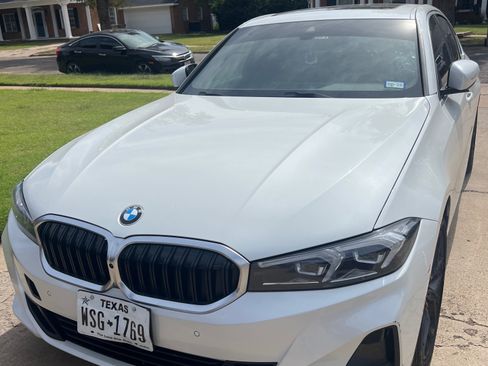 Used 2025 BMW 330i Sedan image 1