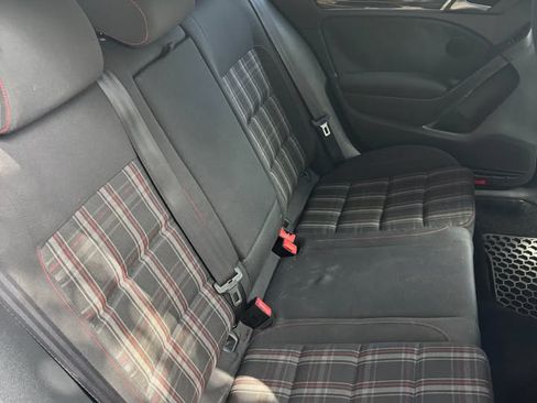 Used 2013 Volkswagen GTI 4-Door image 9