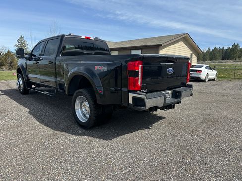 Used 2023 Ford F450 Lariat w/ Lariat Ultimate Package AWD/4WD image 4