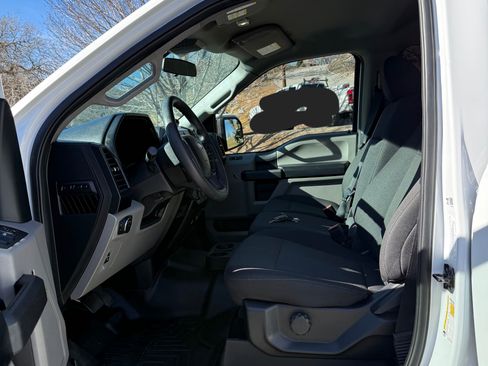 Used 2020 Ford F150 XL w/ Equipment Group 101A Mid image 9