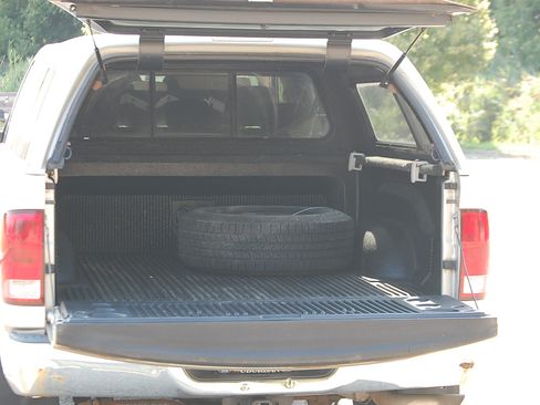 Used 2009 Dodge Ram 1500 Truck SLT w/ Remote Start & Security Group image 20