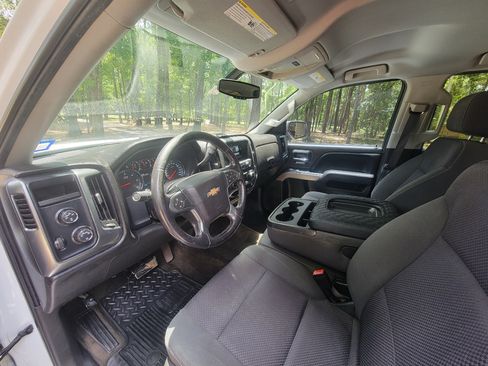 Used 2015 Chevrolet Silverado 1500 LT AWD/4WD image 5