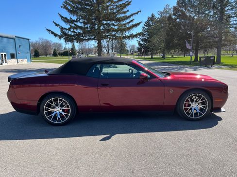 Used 2022 Dodge Challenger SRT Hellcat Redeye RWD image 6