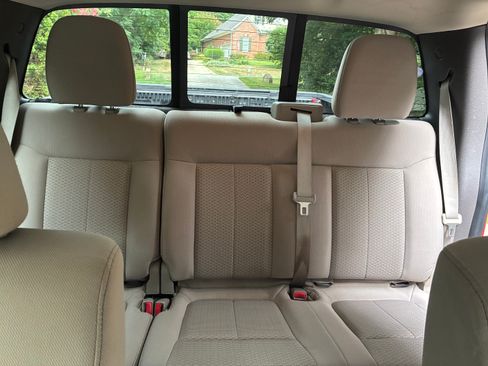 Used 2010 Ford F150 XLT AWD/4WD image 8