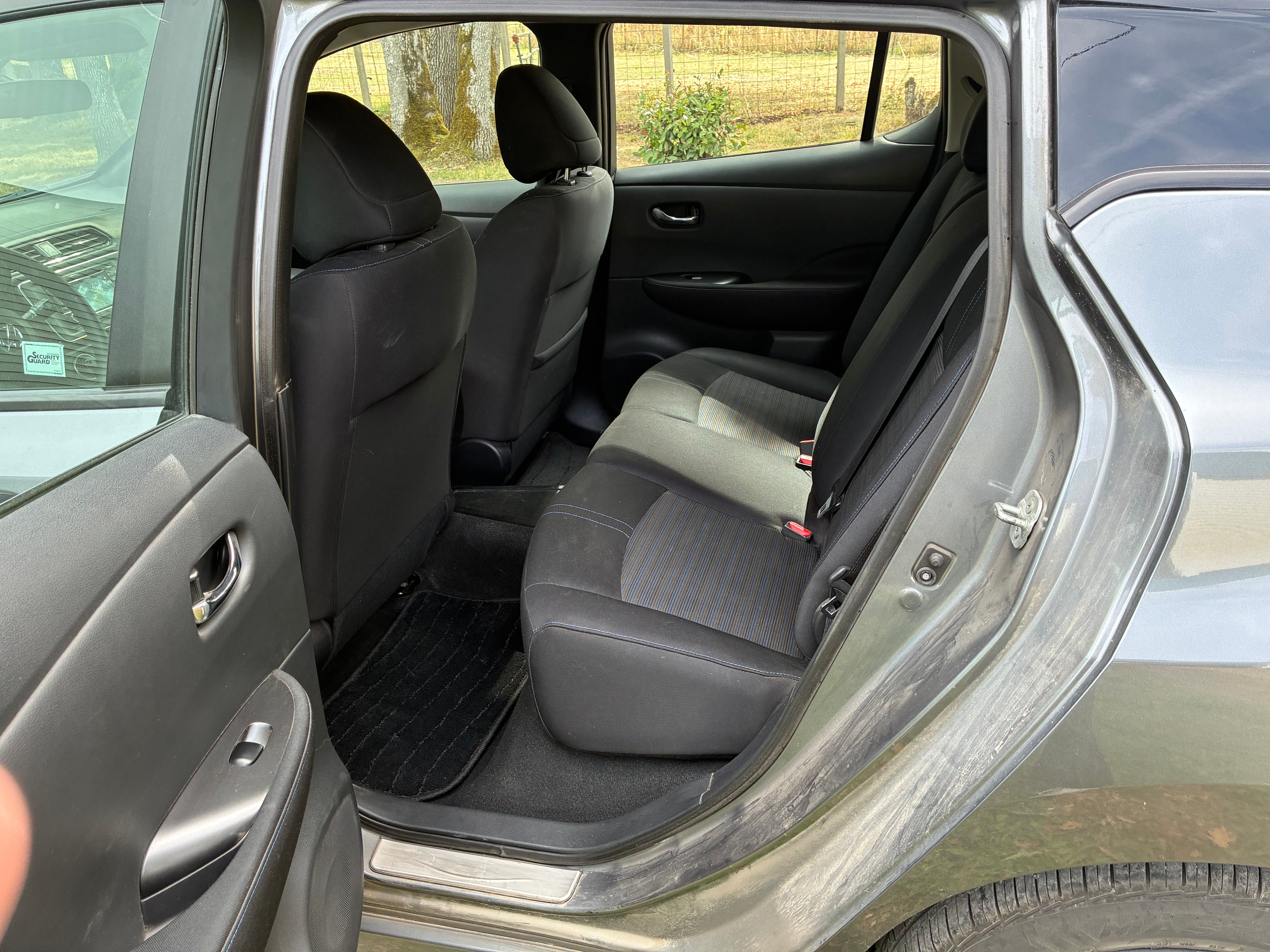 Used 2018 Nissan Leaf S w/ S Charge Package FWD image 9