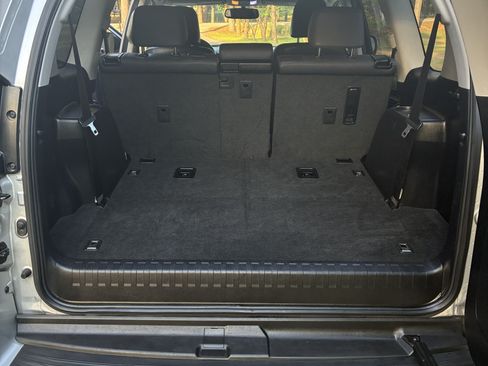 Used 2014 Lexus GX 460 AWD/4WD image 9