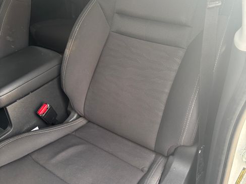 Used 2022 Nissan Frontier SV w/ Technology Package image 8