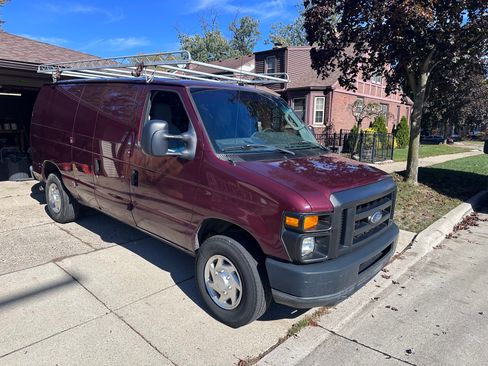 Used 2011 Ford E-250 and Econoline 250 w/ Commercial Cargo Van Pkg RWD image 1