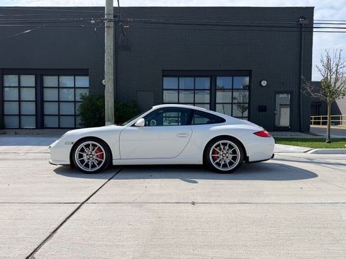 Used 2009 Porsche 911 Carrera S RWD image 1