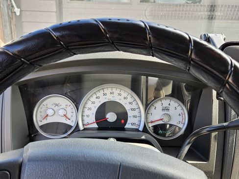 Used 2006 Dodge Dakota SLT w/ R/T Group RWD image 6