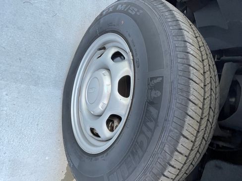 Used 2018 Ford F150 XL w/ Trailer Tow Package image 14