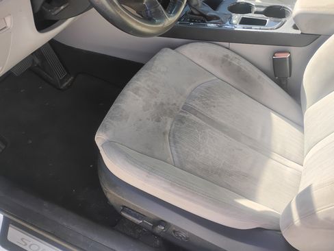 Used 2017 Hyundai Sonata Plug-In Hybrid image 21