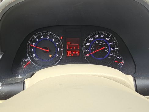 Used 2010 INFINITI FX35 2WD w/ Navigation Pkg image 12