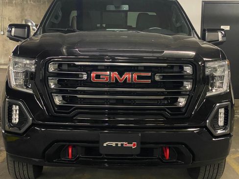 Used 2021 GMC Sierra 1500 AT4 w/ AT4 Preferred Package image 4