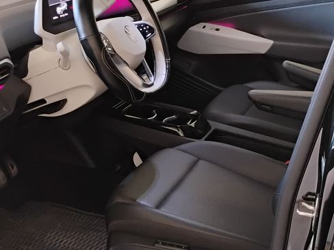 Used 2021 Volkswagen ID.4 1st Edition image 10