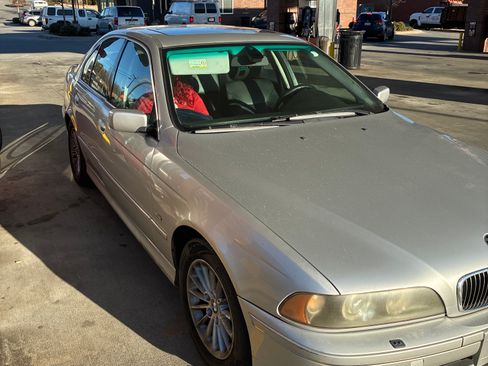 Used 2003 BMW 540i Sedan image 8