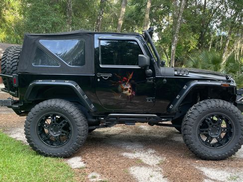 Used 2013 Jeep Wrangler Sport image 2