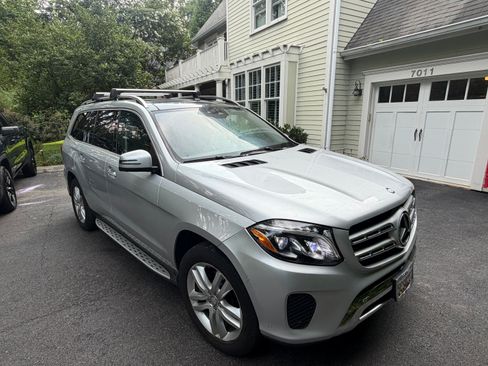 Used 2017 Mercedes-Benz GLS 450 4MATIC image 1