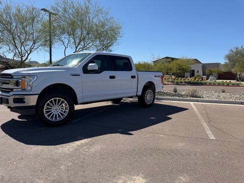 Used 2019 Ford F150 XLT image 2