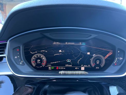 Used 2020 Audi A8 L 4.0T w/ Executive Package image 16