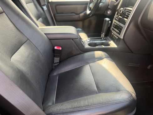 Used 2008 Mercury Mountaineer Premier AWD/4WD image 23